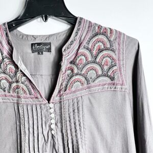 b.Boutique Women's Large Gray Embroidered Boho Tunic Top‎ Tassel Tie Viscose EUC